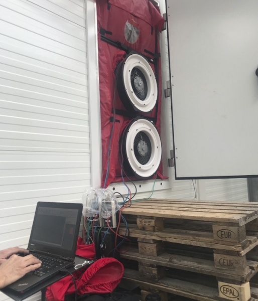 Bautrocknung Büttner - Blower Door Test Bautrocknung Büttner - Blower Door Test